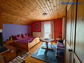 Christis Apartments - Image 2