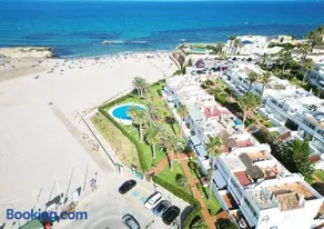 Bungalow frente la playa Cala Capitan ,#PRP002 by Stay Orihuela Costa - Image 2