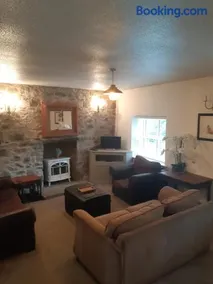 The Mews, Talley - Image 3