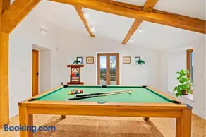 Hidden Barn - Hot Tub, Pool - Image 3