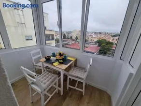 Sunshine Amadora - Image 1