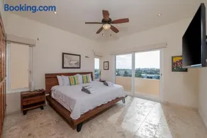 Shama Apartment beach front - Image 5