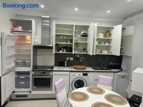 Logement entier : appartement - Saint-Cloud, France - Image 4