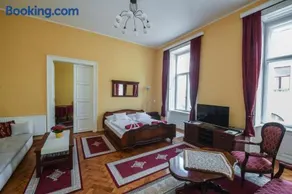 Centrum Vendégház - Image 4