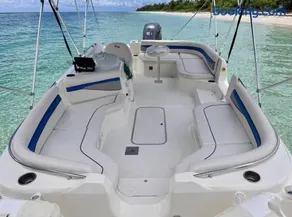 Castaway Retreat - Free Boat Charter Included with 5 Night stay! - Image 1