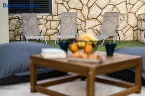 Holiday House Maze with jacuzzi - Image 5
