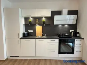 TomsFlat BRAUNSCHWEIG - 3 ROOMS, KITCHEN, WORKSPACE, HIGHSPEED WiFy, WASHER & DRYER, PARKING - Image 2