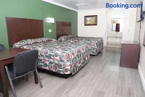 Starlite Motel - Image 3