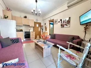 Luxury Flat in Neoi Poroi with Free Parking, 2' mins from the Beach! - Image 1