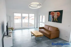 Penthouse elegance Great view - Image 1