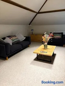 Worlaby Coach House - Image 5