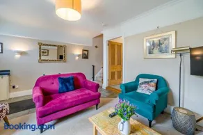 3 Bed in Lindale oc-p33519 - Image 2