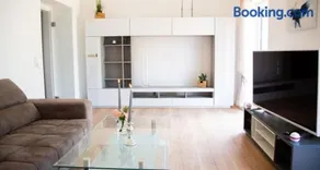 Meisterhaus Apartments - Image 3