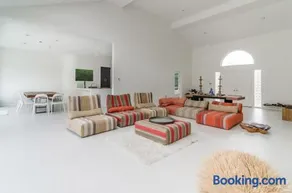 West Hamptons 5BR 5Baths Heated pool - Image 4