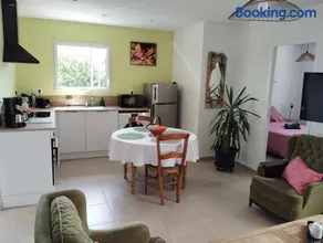 St Quay Portrieux Appartement avec piscine chauffée du 1er juin au 10 septembre - Image 3