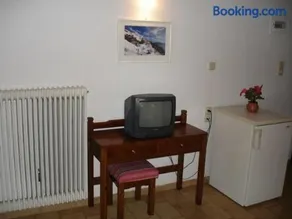 Elena Beach - Image 4