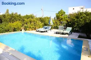 Villa Limon by Important Group Travel - Image 5