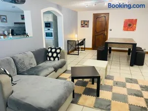 Spacieux Appartement 110m2 avec terrasse privative - Image 2