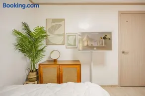 Seoulwood Retreat 4 minutes on foot from Dangsan Station / 10 minutes from Hongik University Station - Image 4