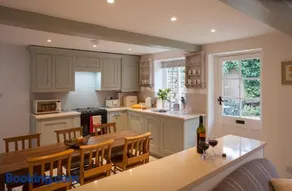 Hook Cottage - Image 5