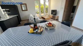 Villa Altea- Lido Marana - piscine privée exclusive - plage à pied - 3 bedrooms house - private swimming pool - beach access on foot - Image 3