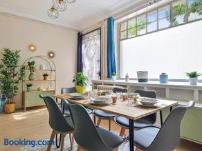 Élégant Appartement à Paris 16e - Image 1