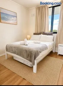 Semaphore beachfront - Image 3