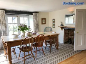 The Farmhouse - Ukc6106 - Image 4