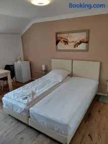 Pension Hofmann - Image 1