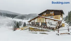 Chalet CrepDeChine Hotel - Image 4