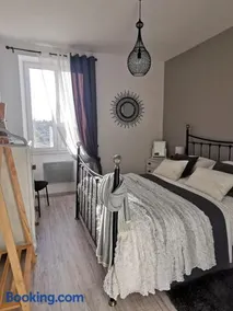'Quelle Belle Vue' Chambre d'Hote - Image 2
