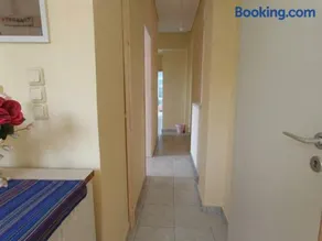 Kalamata beach retreat - Image 2