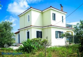 Villa Rania: Ευάερη βίλα με θέα τη θάλασσα - Image 1