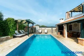 Villa MiA - Image 2