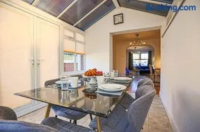 COSY 3 BED HOUSE to BICESTER OUTLET for BIG GROUP by Platinum Key Properties - Image 5