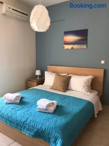 Omega Comfy Apartments Almyrida - Image 5