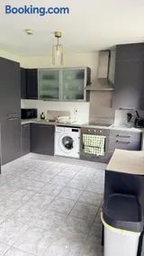 Stylish Guest home - Image 3