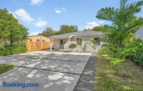 Deluxe South Florida Experience! No cleaning fee! - Image 3