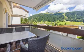 Residenz Larix Apartments - Image 1