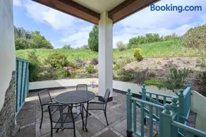 Host & Stay - Coombe Cottage - Image 3