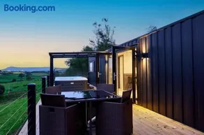 Umry-Calm Farm Stays - Image 2