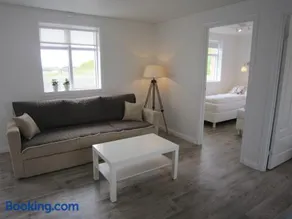 Apartment by the Sea - Image 2