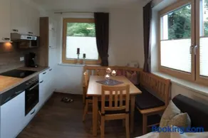Apart Bradl - Image 2