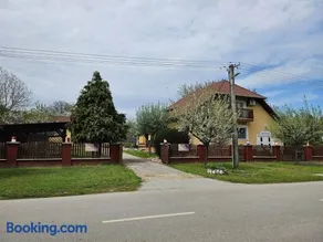Estike Apartmanok - Image 1