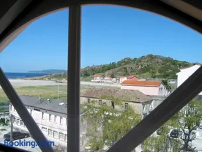 Apartamentos Playa Monte Pindo - Lobeira do Mar - Image 2