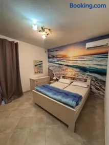 Villa rosa fronte mare - Image 3