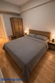 180° View Apartment in Diamond Building Skopje - Image 4