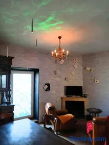 Logement Sorcier avec Immersion magique, Déco unique, Clim et jardin - Image 1