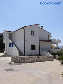 Apartments Mara Mandre - Image 4