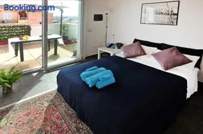 Lorenzo studio apartment - Image 1